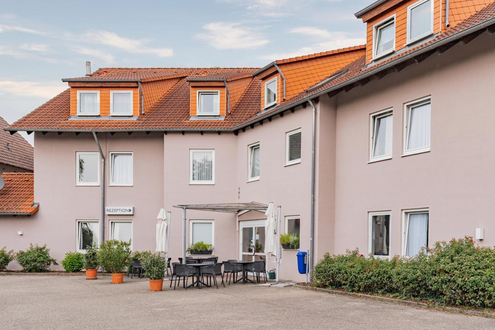 Euro-hotel Hotel