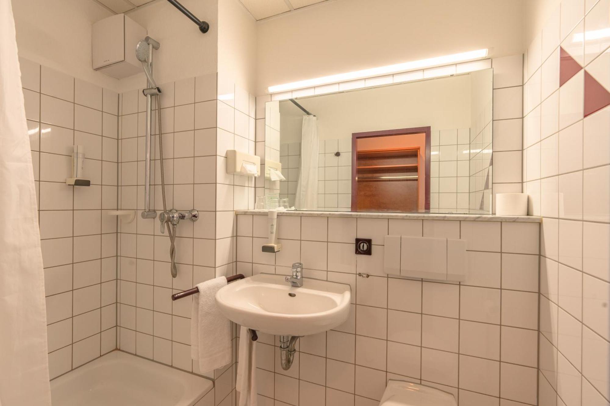 Euro-hotel 2*