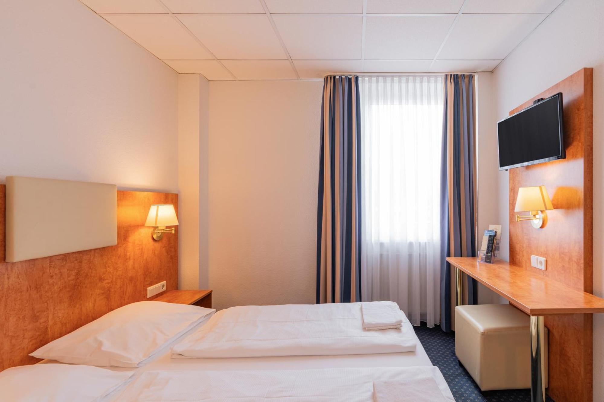 Euro-hotel